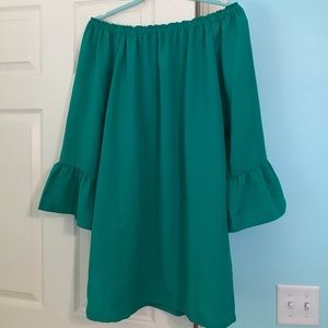 Large Off Shoulder Green TCEC Dress NWT
